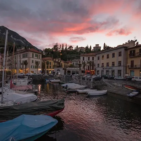 Casa Tobe アパート メナッジョ